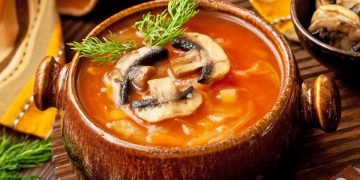 Борщ с грибами