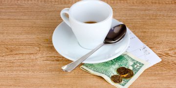 Чаевые в ресторане