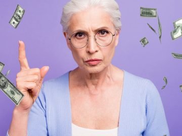 действия женщины