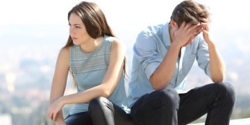 Дружба между бывшими