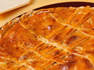 эмпанада с тунцом