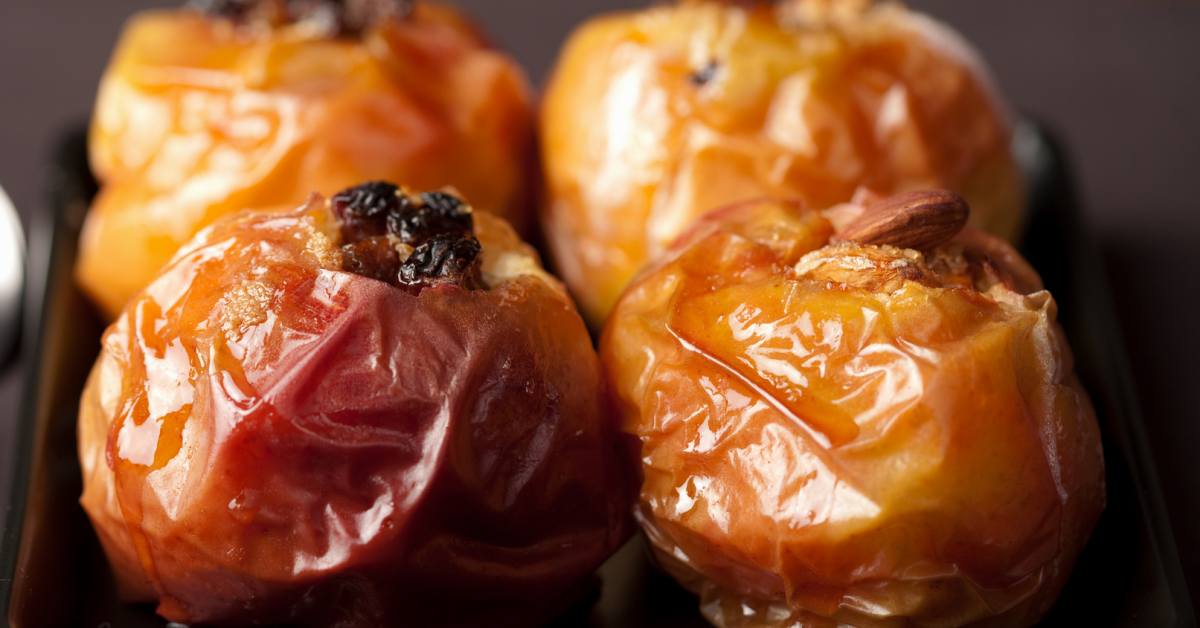 Как испечь яблоки в духовке