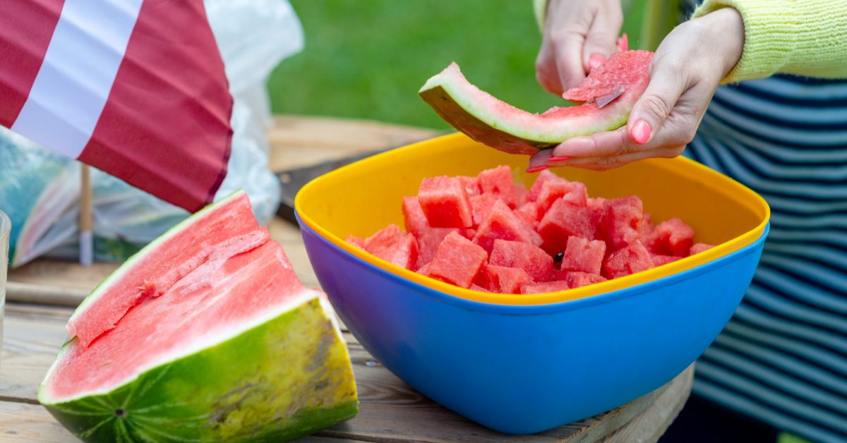 Как красиво нарезать арбуз