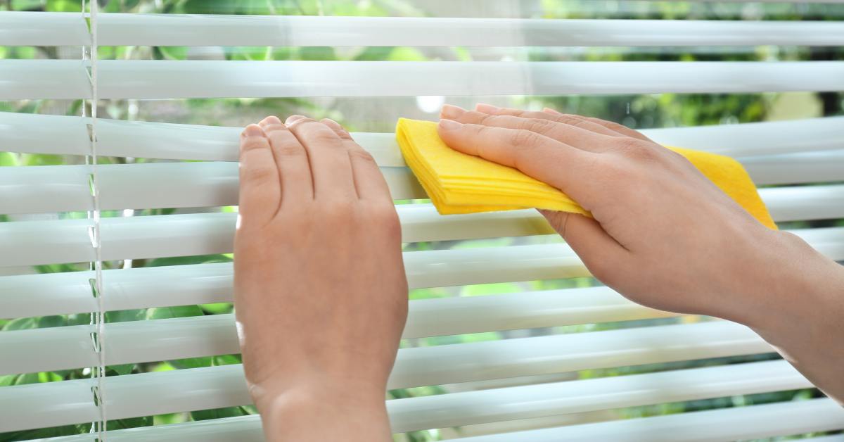 Как мыть жалюзи