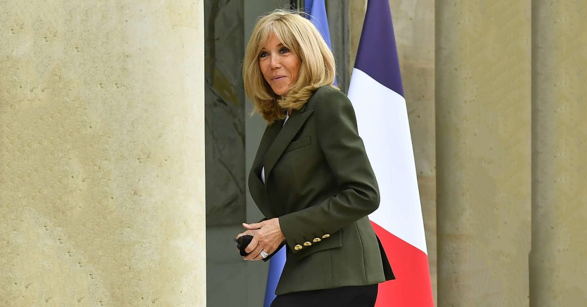 Как одеваться после 50