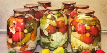 Как открыть банку без открывалки