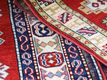 Как почистить ковер