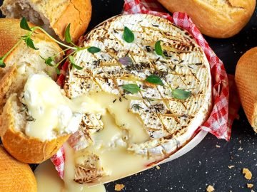 как правильно есть камамбер