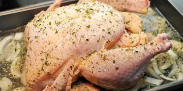 как запечь целую курицу
