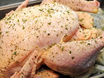 как запечь целую курицу