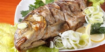 карп в духовке