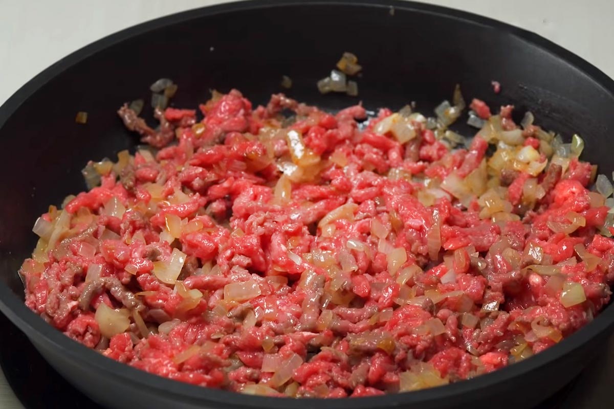 запеканска с фаршем и сыром