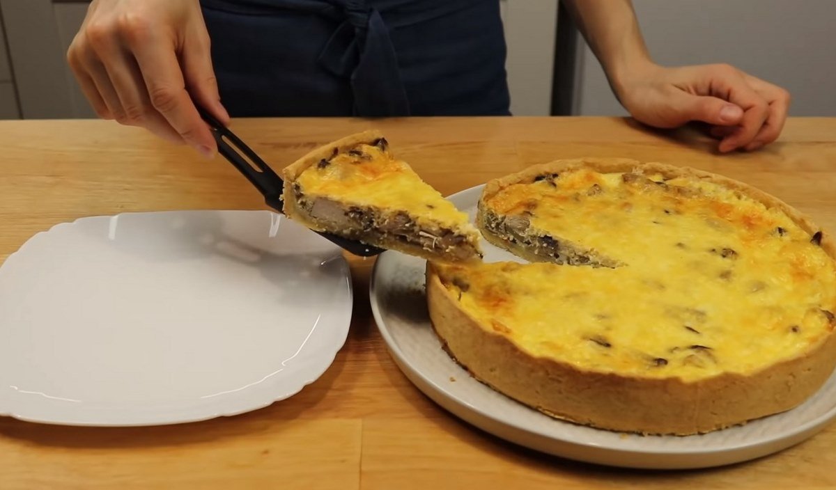 пирог с грибами