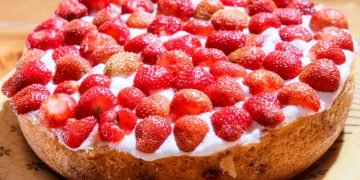 Клубничный пирог