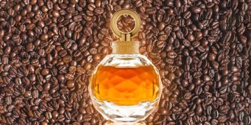 кофейные зёрна при выборе духов