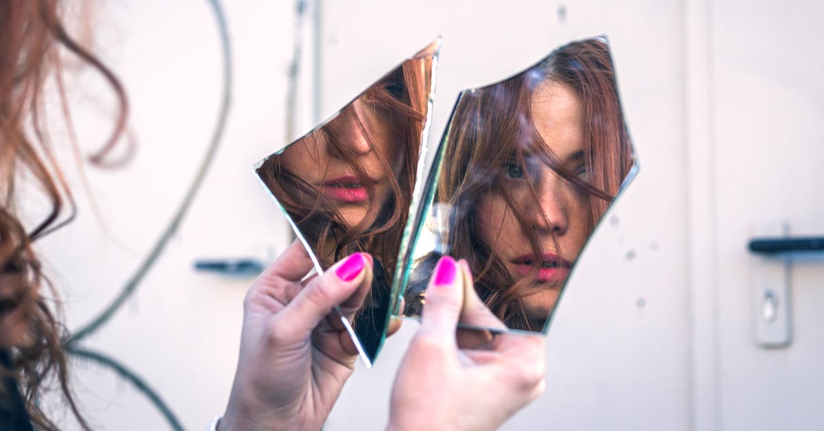 когда нельзя смотреть в зеркало