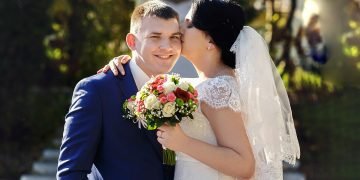 кому везет в любви