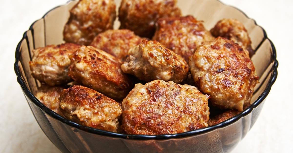 Котлеты с хлебом