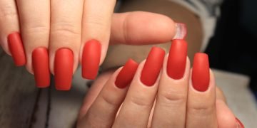 маникюр с гелем-лаком