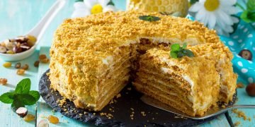 медовик с лимонным кремом