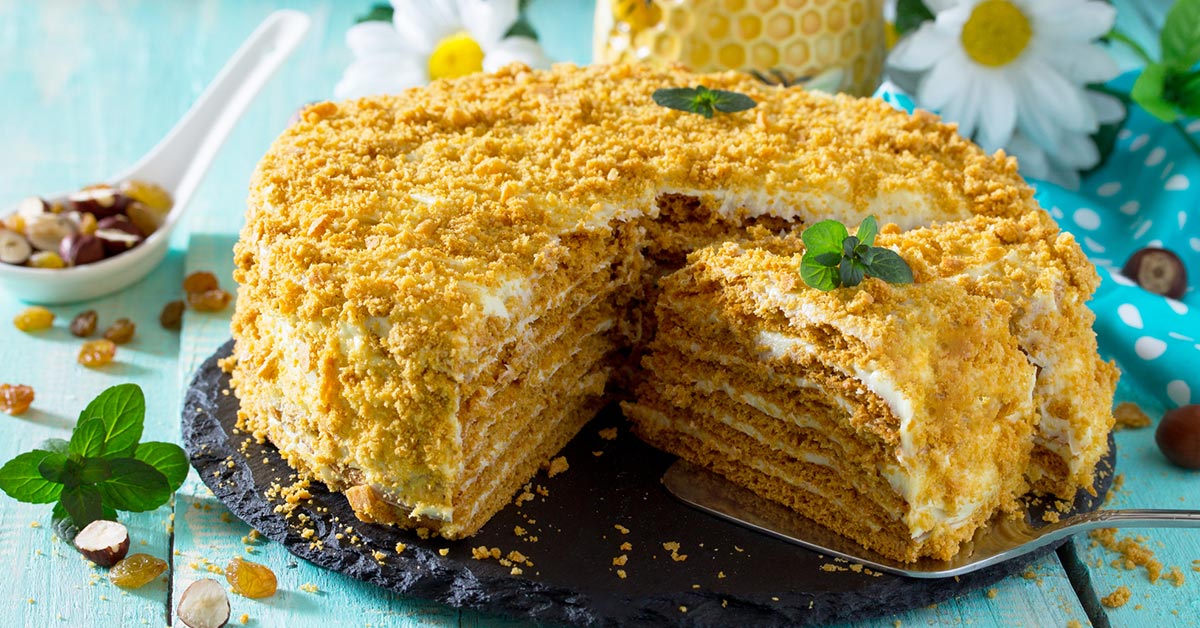 медовик с лимонным кремом