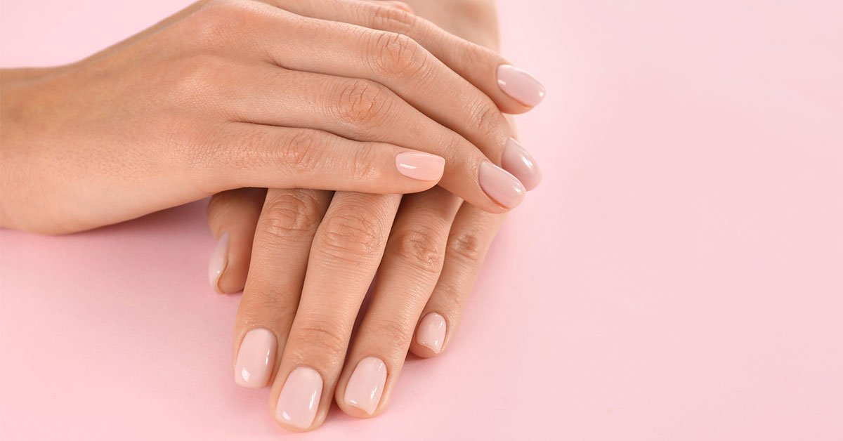 ногти богатой девушки