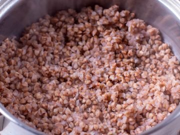 нужно ли помешивать гречку