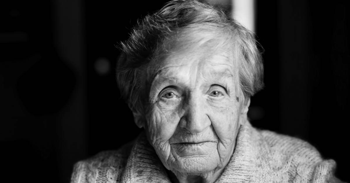 Одинокая старость