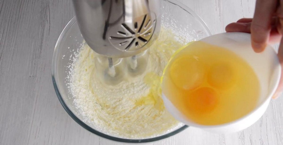 пирог с яблоками