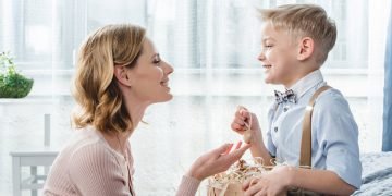 плохая мать ребенка