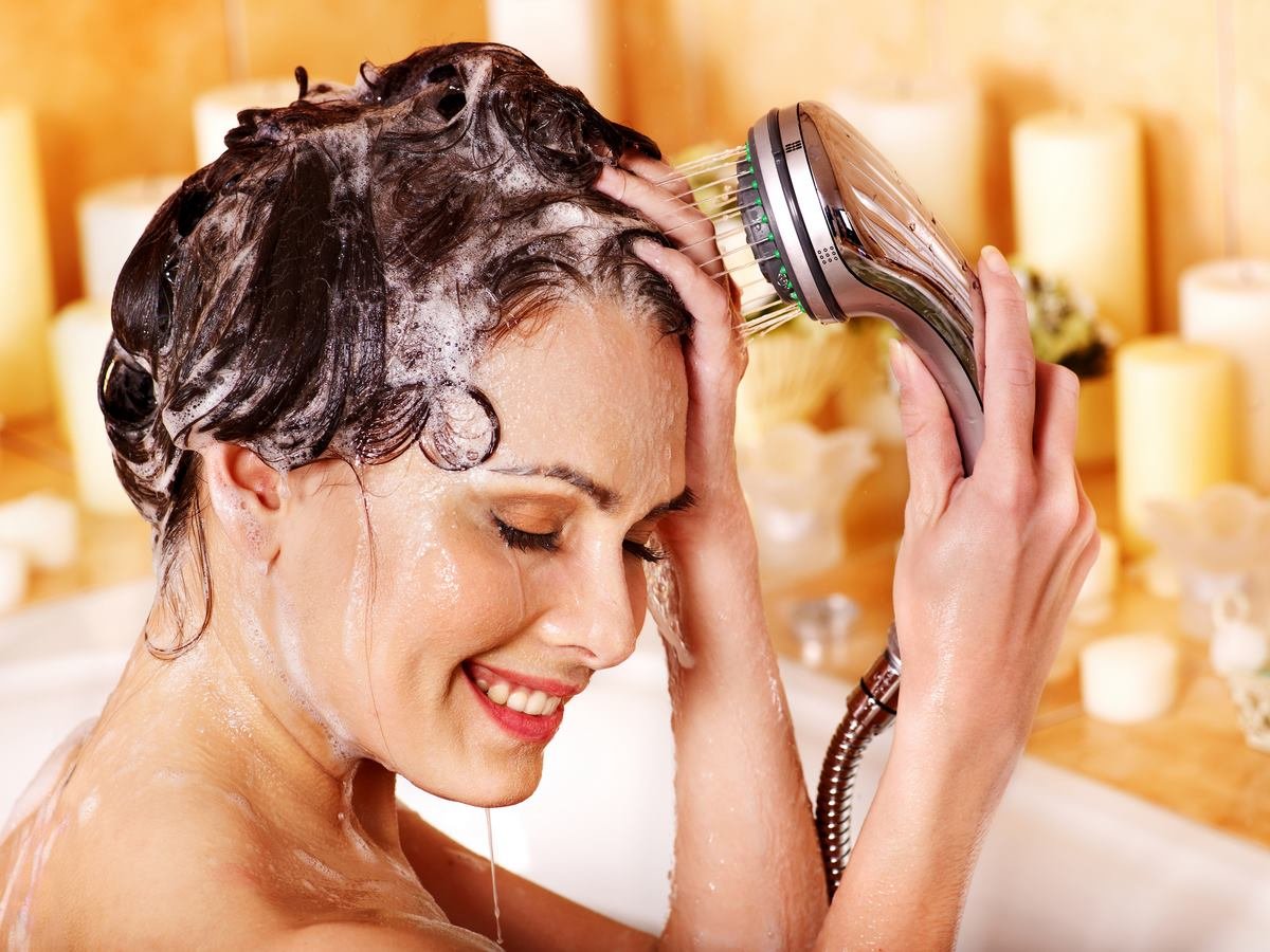 Как утром уложить волосы помытые вечером