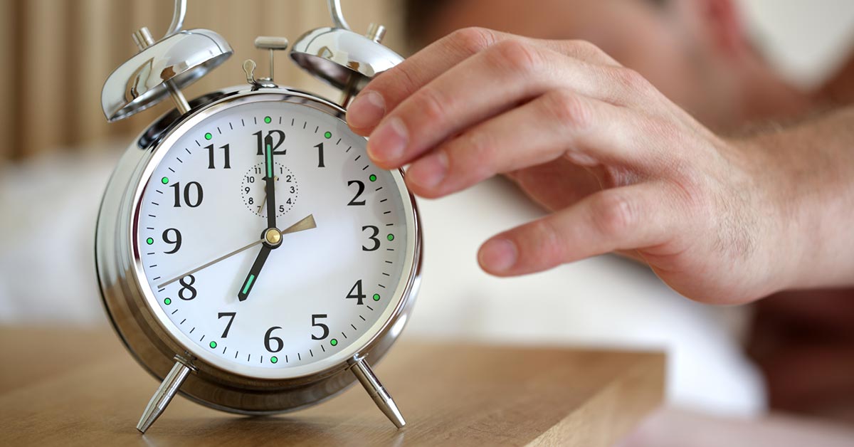 почему нельзя откладывать будильник