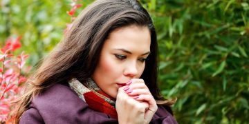 Помогать ли родственникам