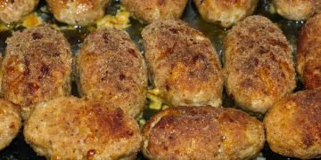 Рецепт мясных котлет