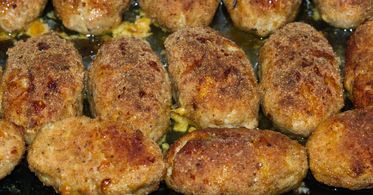 Рецепт мясных котлет по-украински: народная гордость