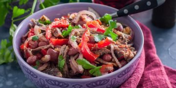 Рецепт салата «Тбилиси» с фасолью