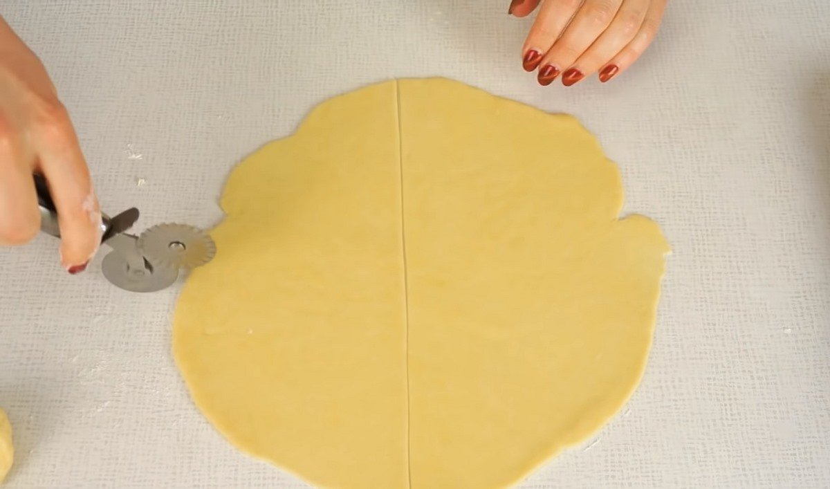 рогалики с вареньем