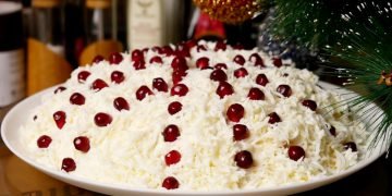 Салат «Бусы на снегу»