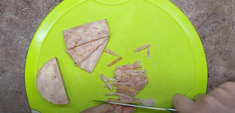 новогодний Салат «Бычок»