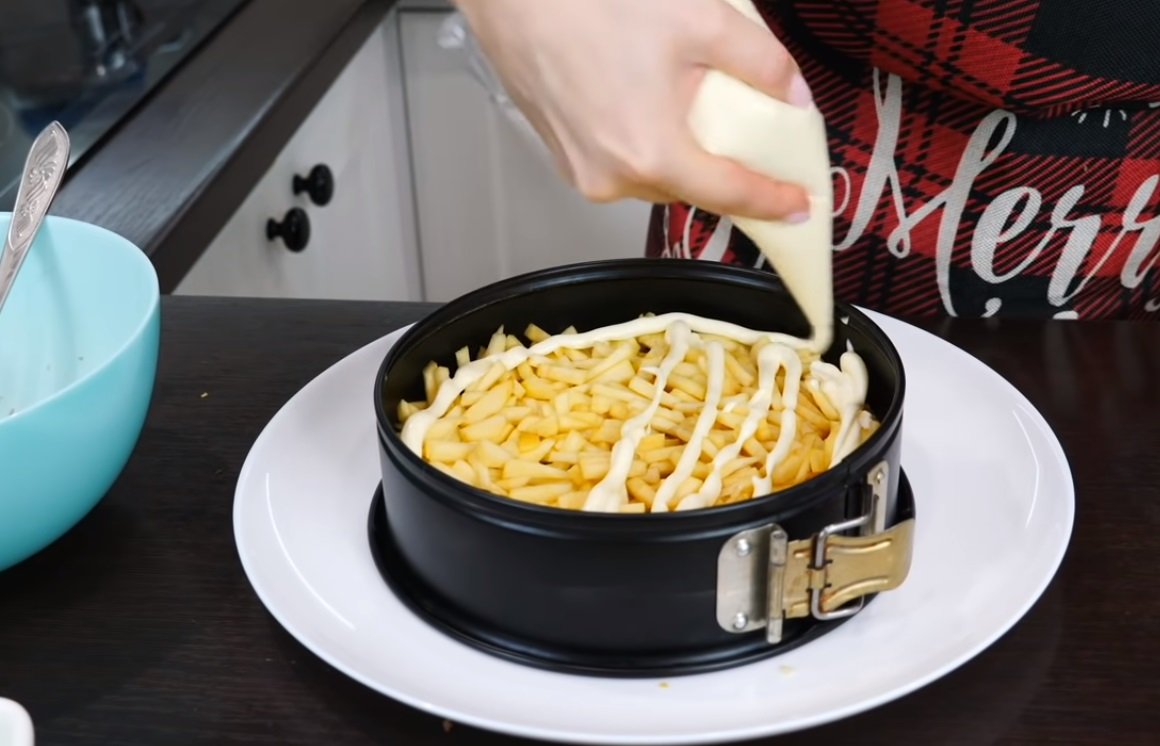 салат с мясом и фруктами