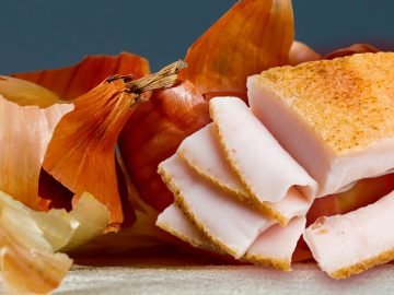 сало с черносливом