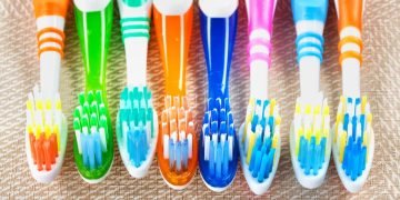 щетина зубных щеток