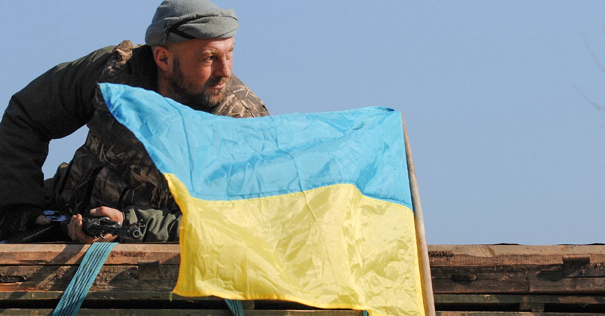 Сильный и смелый защитник