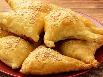 слойки с капустой