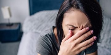 Сложно жить