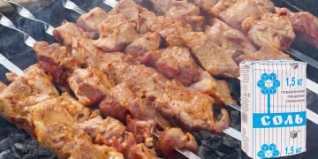 жаренный шашлык