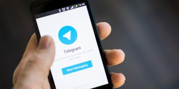 старый телефон