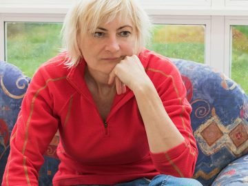 в каком возрасте человек максимально счастлив