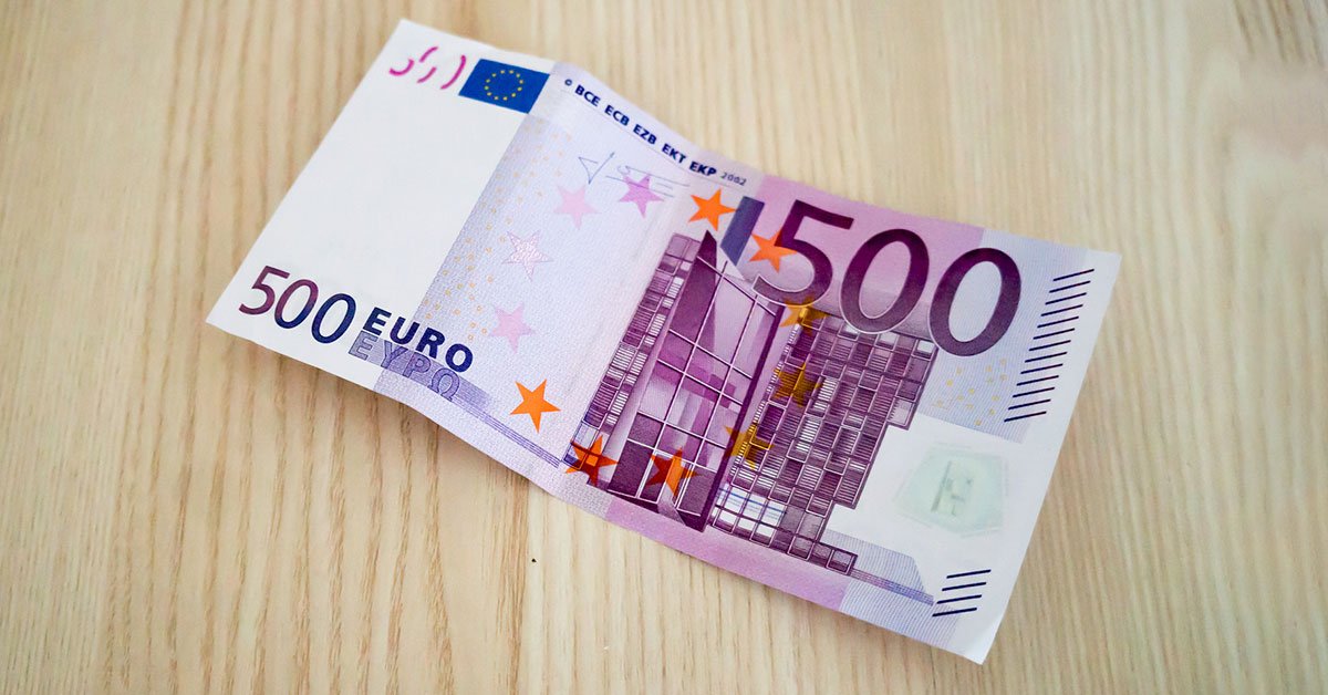 вещи которые нельзя класть на стол