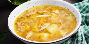 Вкусный куриный суп